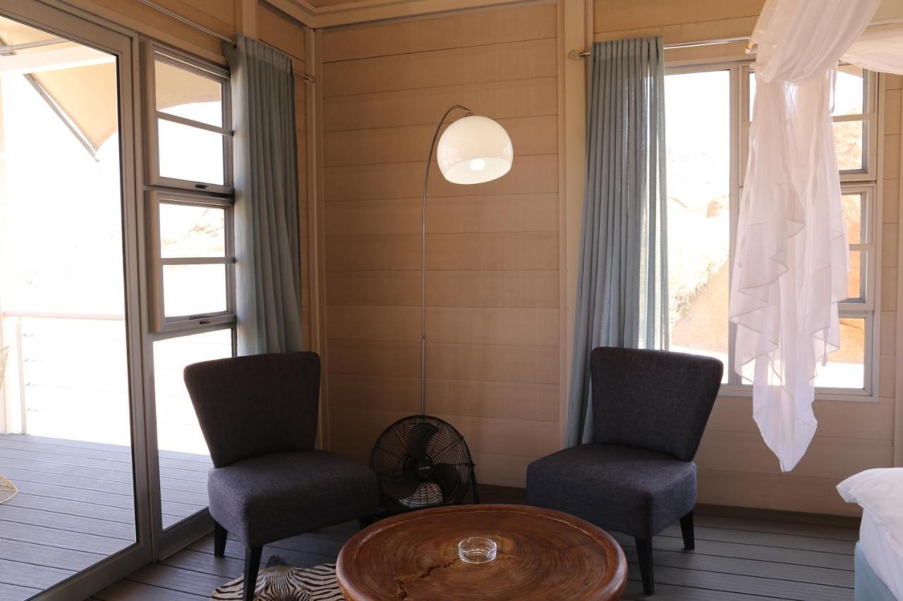 Spitzkoppen Lodge Usakos Экстерьер фото